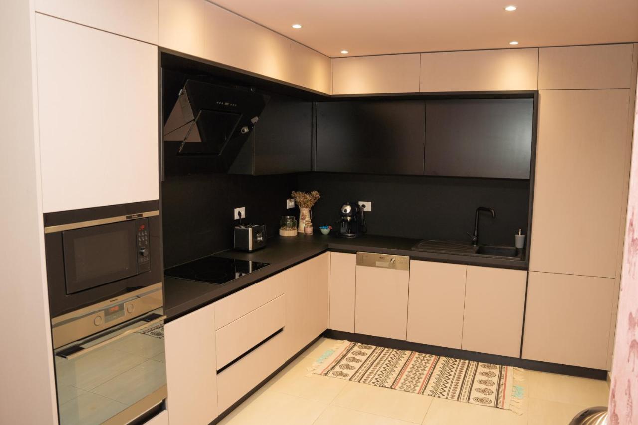 New Bazaar Stylish In Tirana's Heart Apartment