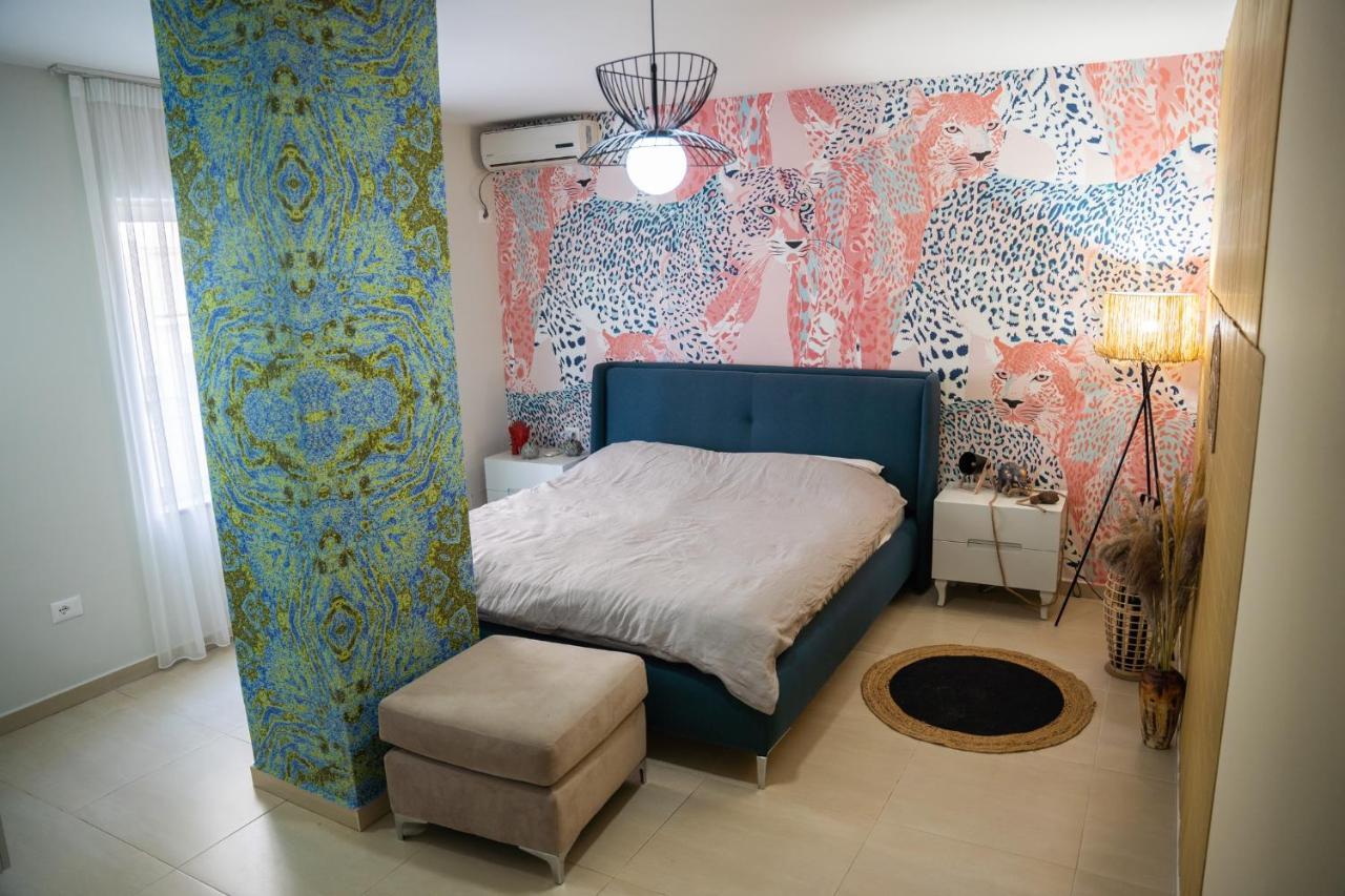 Apartment New Bazaar Stylish In Tirana's Heart Tirana